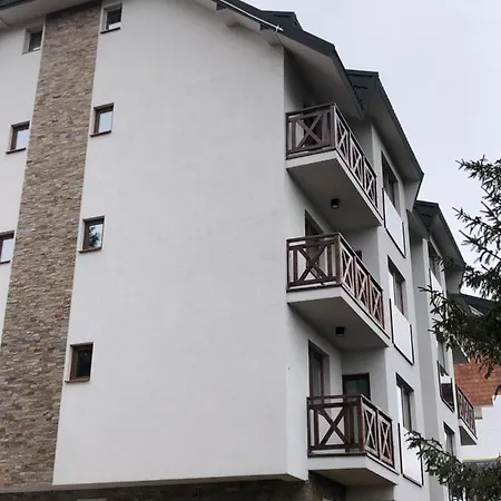 شقة Planinsko Blago Luxury Apartmans