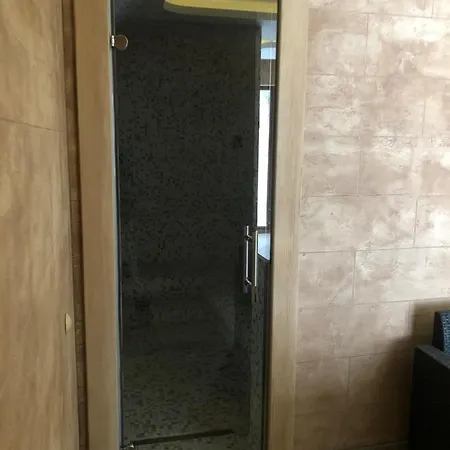 شقة Planinsko Blago Luxury Apartmans