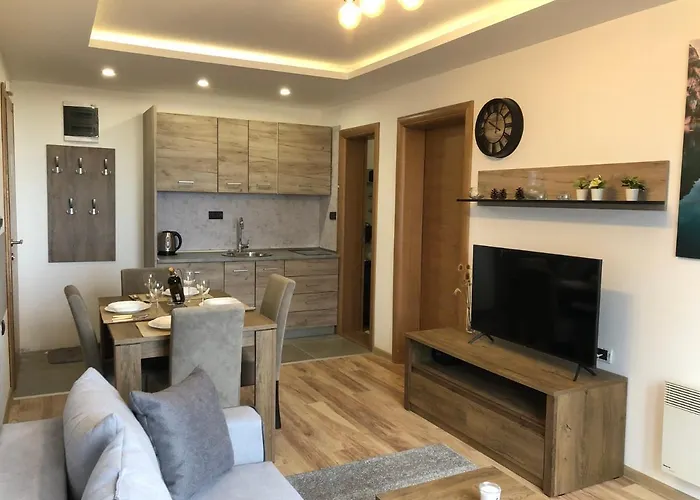 アパート Planinsko Blago Luxury Apartmans
