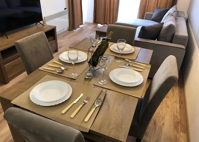 アパート Planinsko Blago Luxury Apartmans コパオニク